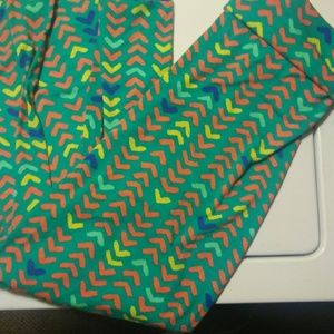 Like new lularue maxi skirt